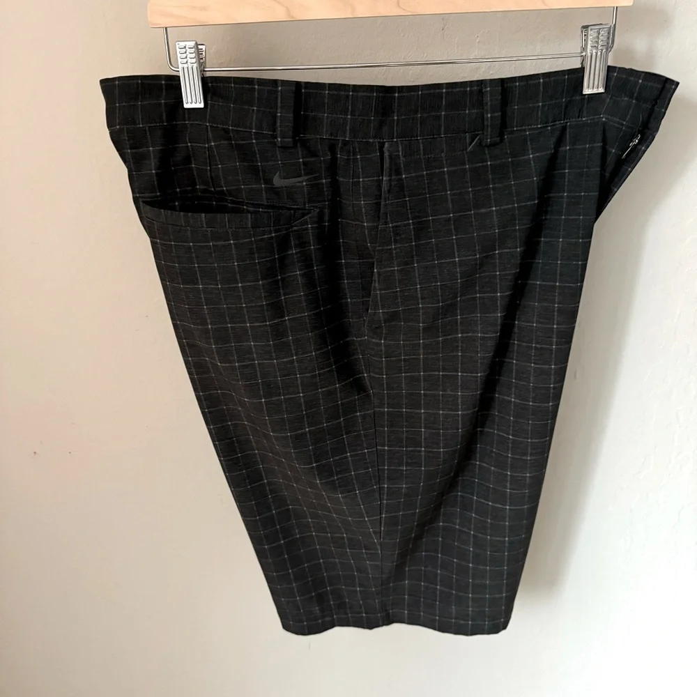 NIKE GOLF Dri-Fit Stretch Shorts 11” Inseam Dark Grey Black Style# 818047-010